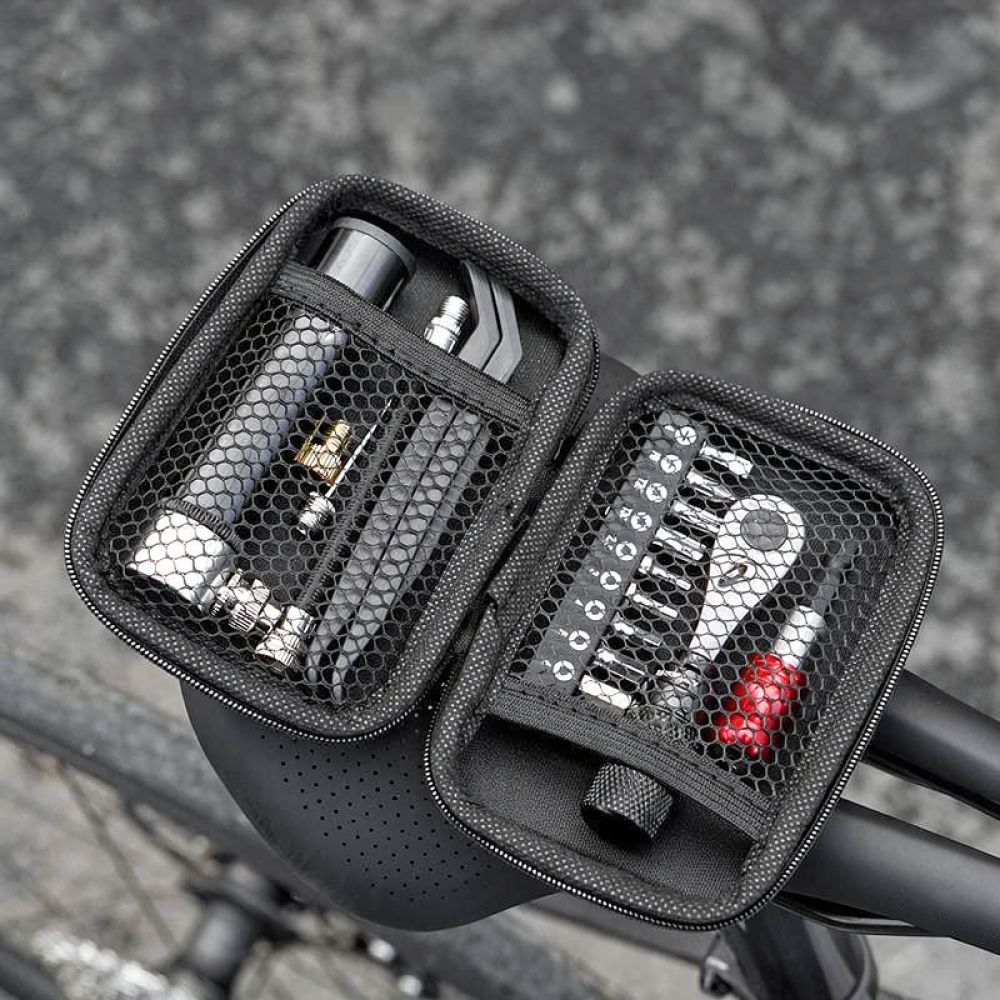 مجموعة أدوات إصلاح الدراجات ال - مراجعة Cycling Commute Essentials وسعره