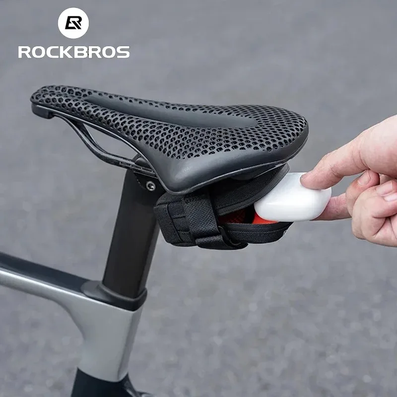 حقيبة سرج الدراجة من روك بروس، - مراجعة Cycling Commute Essentials وسعره